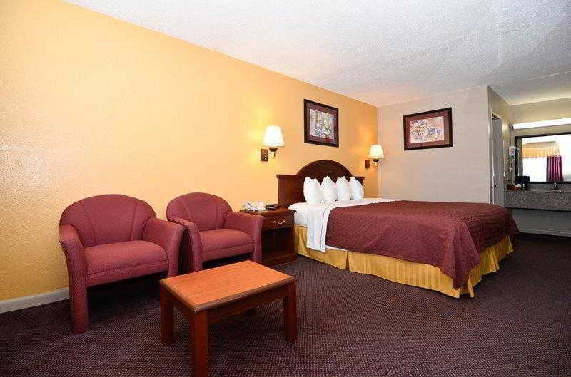 Best Western Delhi Inn Oda fotoğraf