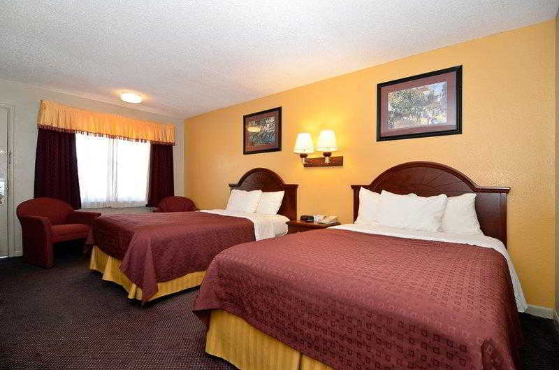 Best Western Delhi Inn Oda fotoğraf